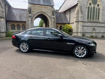 Jaguar XF 2.0i R-Sport Auto Euro 6 (s/s) 4dr