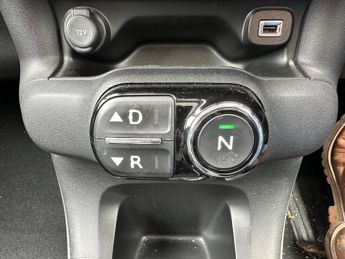 Citroen C4 Cactus 1.6 e-HDi Flair ETG6 Euro 5 (s/s) 5dr