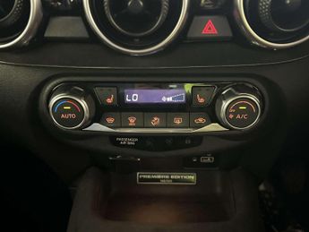 Nissan Juke 1.0 DIG-T Premiere Edition SUV 5dr Petrol Manual Euro 6 (s/s) (1