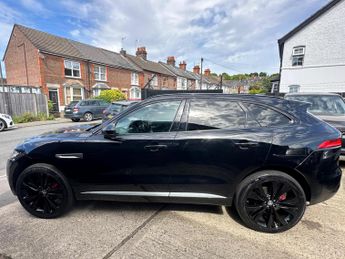 Jaguar F-PACE 3.0 D300 V6 S Auto AWD Euro 6 (s/s) 5dr
