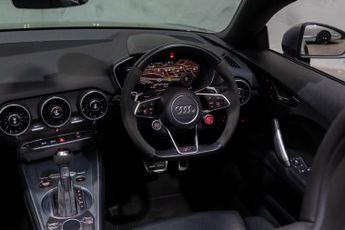 Audi TT RS 2.5 TFSI Roadster S Tronic quattro Euro 6 (s/s) 2dr
