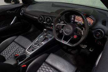 Audi TT RS 2.5 TFSI Roadster S Tronic quattro Euro 6 (s/s) 2dr
