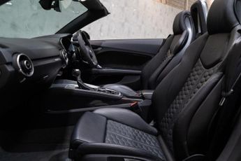 Audi TT RS 2.5 TFSI Roadster S Tronic quattro Euro 6 (s/s) 2dr