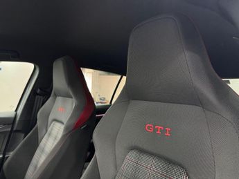 Volkswagen Golf 2.0 TSI GTI DSG Euro 6 (s/s) 5dr