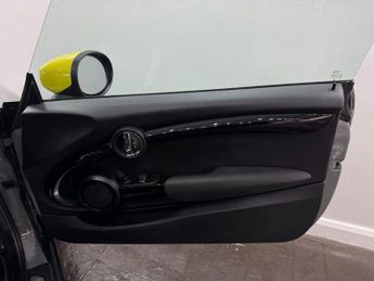 MINI Electric Hatch Cooper SE 32.6kWh Level 1 Auto 3dr