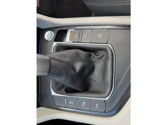 Volkswagen Tiguan Tiguan Elegance SUV 1 Automatic Petrol