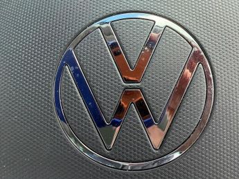 Volkswagen Tiguan Tiguan Elegance SUV 1 Automatic Petrol