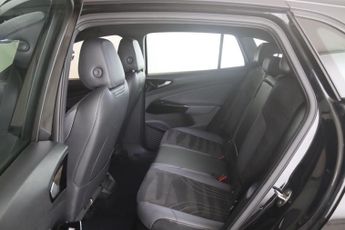 Volkswagen ID.4 Pro 77kWh Life Auto 5dr