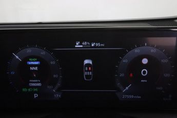 Nissan ARIYA 63kWh Advance Auto 5dr 7.4kW Charger