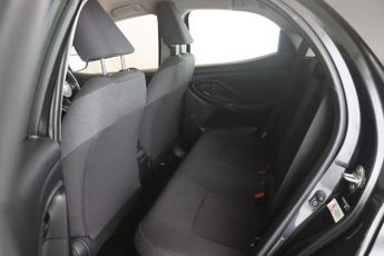 Toyota Yaris 1.5 VVT-h Icon E-CVT Euro 6 (s/s) 5dr