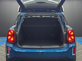 MINI Countryman 1.5 10kWh Cooper SE Classic Auto ALL4 Euro 6 (s/s) 5dr