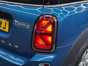MINI Countryman 1.5 10kWh Cooper SE Classic Auto ALL4 Euro 6 (s/s) 5dr