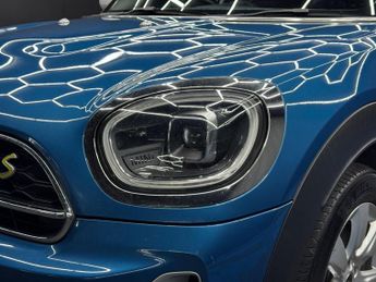 MINI Countryman 1.5 10kWh Cooper SE Classic Auto ALL4 Euro 6 (s/s) 5dr