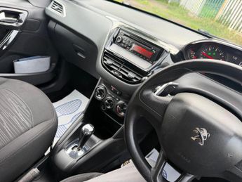Peugeot 208 1.4 e-HDi Access+ EGC Euro 5 (s/s) 5dr