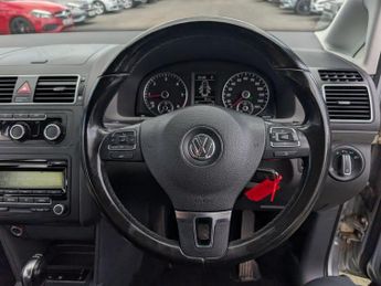 Volkswagen Touran 2.0 TDI SE DSG Euro 5 5dr