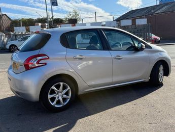 Peugeot 208 1.2 VTi Active Euro 5 5dr