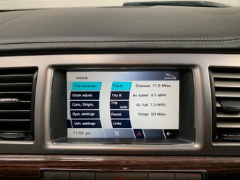 Jaguar XF 3.0d V6 Portfolio Auto Euro 5 4dr