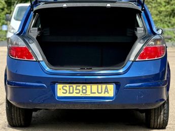 Vauxhall Astra 1.4i 16v Breeze 5dr