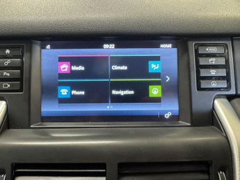 Land Rover Discovery Sport 2.0 TD4 SE Tech Auto 4WD Euro 6 (s/s) 5dr