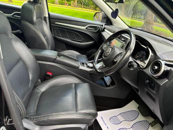 MG MG ZS 44.5kWh Exclusive Auto 5dr