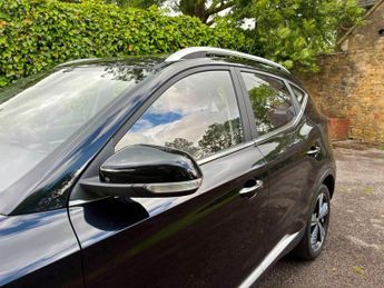 MG MG ZS 44.5kWh Exclusive Auto 5dr