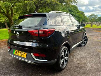 MG MG ZS 44.5kWh Exclusive Auto 5dr