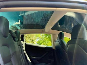 Tesla Model 3 (Dual Motor) Long Range Auto 4WDE 4dr