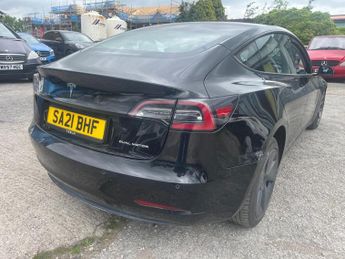 Tesla Model 3 (Dual Motor) Long Range Auto 4WDE 4dr