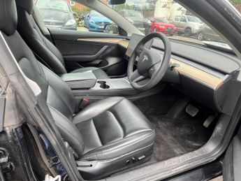 Tesla Model 3 (Dual Motor) Long Range Auto 4WDE 4dr