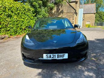 Tesla Model 3 (Dual Motor) Long Range Auto 4WDE 4dr