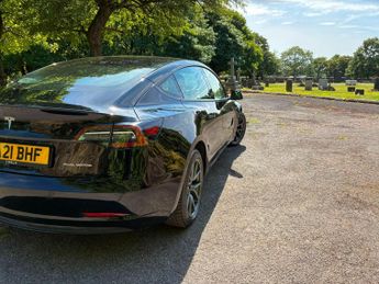 Tesla Model 3 (Dual Motor) Long Range Auto 4WDE 4dr