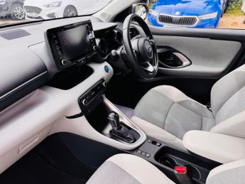 Toyota Yaris 1.5 VVT-h Excel E-CVT Euro 6 (s/s) 5dr
