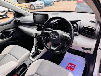 Toyota Yaris 1.5 VVT-h Excel E-CVT Euro 6 (s/s) 5dr