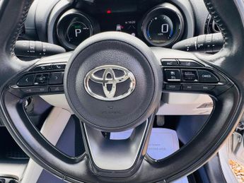 Toyota Yaris 1.5 VVT-h Excel E-CVT Euro 6 (s/s) 5dr