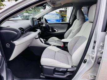 Toyota Yaris 1.5 VVT-h Excel E-CVT Euro 6 (s/s) 5dr