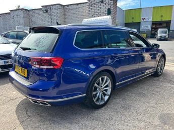 Volkswagen Passat 2.0 TDI EVO R-Line DSG Euro 6 (s/s) 5dr