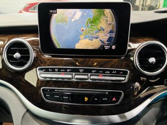 Mercedes-Benz V Class 2.2 V220d Sport MPV 5dr Diesel G-Tronic+ Euro 6 (s/s) 7 Seat (16