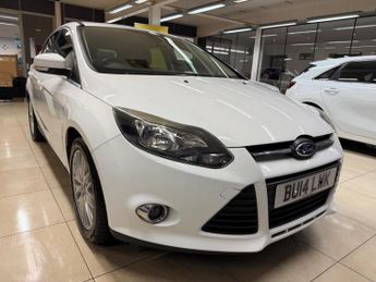 Ford Focus 1.0T EcoBoost Zetec Euro 5 (s/s) 5dr