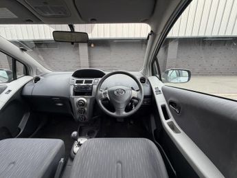 Toyota Yaris 1.33 Dual VVT-i TR MultiMode Euro 4 (s/s) 5dr