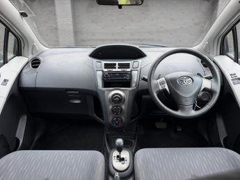 Toyota Yaris 1.33 Dual VVT-i TR MultiMode Euro 4 (s/s) 5dr