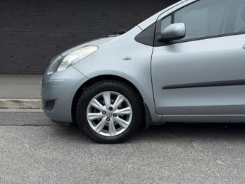 Toyota Yaris 1.33 Dual VVT-i TR MultiMode Euro 4 (s/s) 5dr