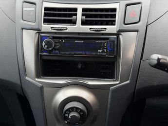 Toyota Yaris 1.33 Dual VVT-i TR MultiMode Euro 4 (s/s) 5dr