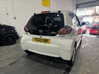 Toyota AYGO 1.0 VVT-i Fire MultiMode Euro 5 3dr (a/c)