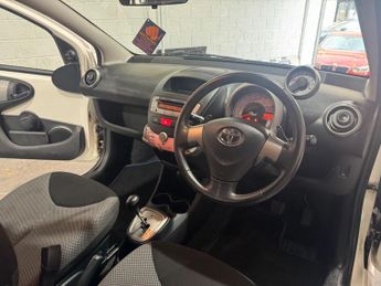 Toyota AYGO 1.0 VVT-i Fire MultiMode Euro 5 3dr (a/c)