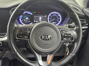 Kia Niro 1.6 GDi 2 DCT Euro 6 (s/s) 5dr