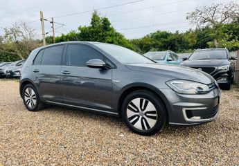 Volkswagen e-Golf 35.8kWh e-Golf Auto 5dr