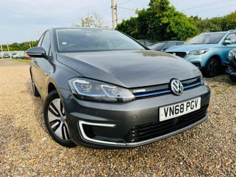 Volkswagen e-Golf 35.8kWh e-Golf Auto 5dr