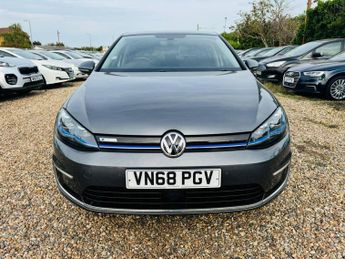 Volkswagen e-Golf 35.8kWh e-Golf Auto 5dr
