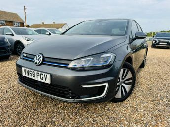 Volkswagen e-Golf 35.8kWh e-Golf Auto 5dr