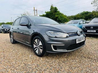 Volkswagen e-Golf 35.8kWh e-Golf Auto 5dr